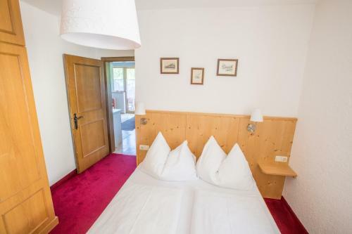 Hostal Pension Schusterkr�mer