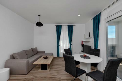 Apartments Villa Medo