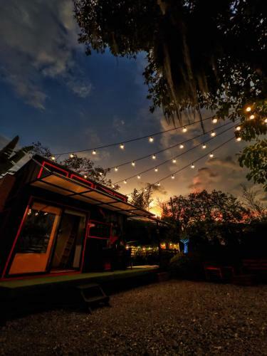 Ecobox 12: Mini-refugio Campestre
