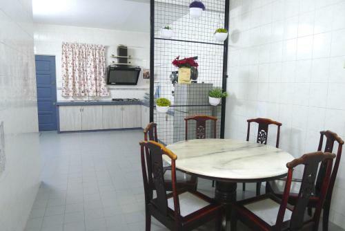 Hostal Bukit Tinggi, Klang- Cozy Home
