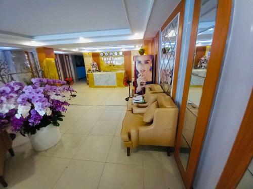 Hotel Tuy?t Nhi