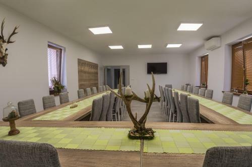 Hotel U N�dra?�