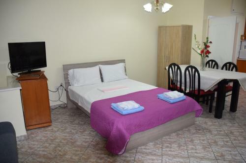 Nitsa Apartment