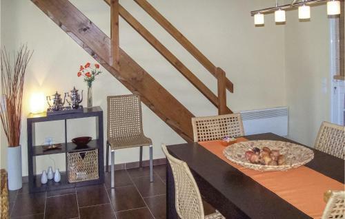 Two-bedroom Holiday Home In Korinthos