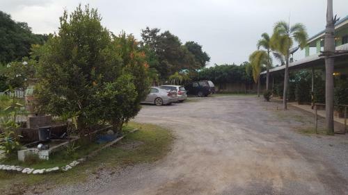 Aparthotel Green View Resort Tha Yang