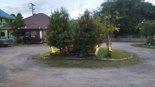Aparthotel Green View Resort Tha Yang