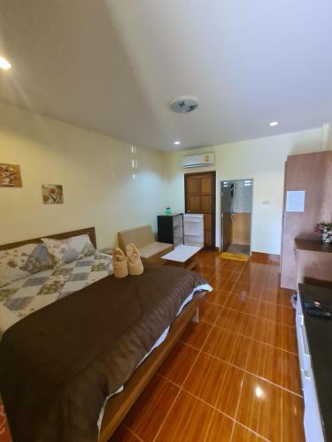 Aparthotel Green View Resort Tha Yang