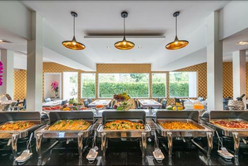 Patra Luxury Hotel