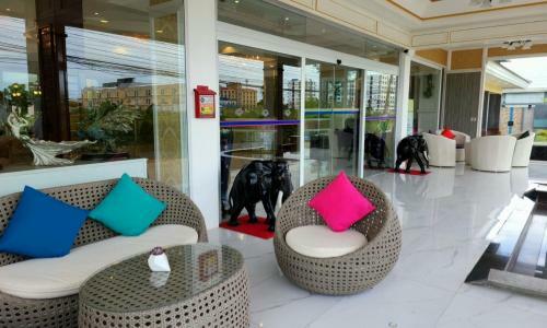 Patra Luxury Hotel
