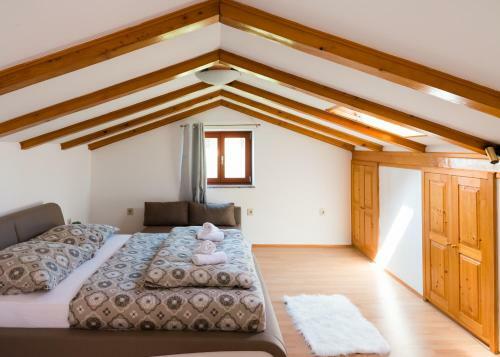 Apartments Alma