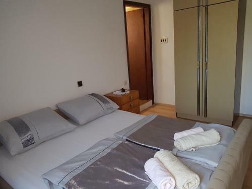 Apartamentos Maestral-nmf