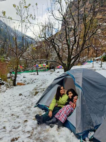 Last Stop Cafe & Camps