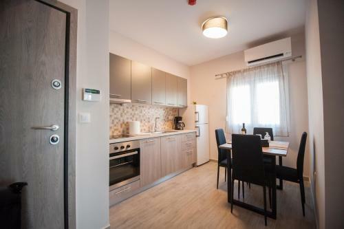 Niki's Apartments