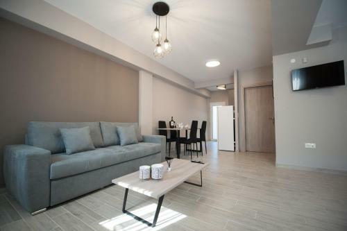Niki's Apartments