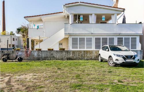 Awesome Apartment In Nin With Wifi And 1 Bedrooms