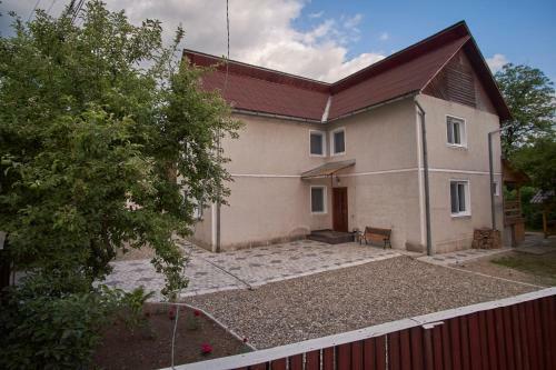 Hostal Pensiunea Selena