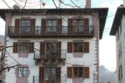 Aritza Apartamentos Tur�sticos Rurales
