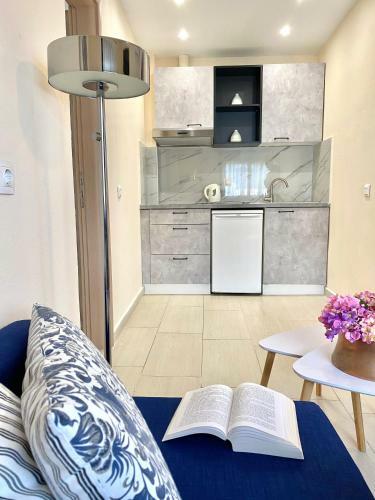 Villa Tasoula Apartments By The Sea