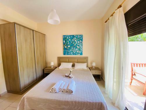 Villa Tasoula Apartments By The Sea