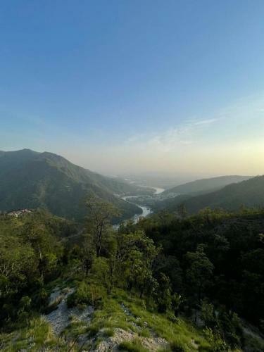 Mountain Whisper, Most Unique Location In Rishikesh