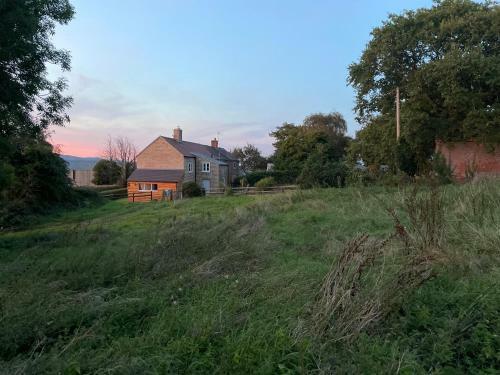 Hillsmore Cottage Dog Friendly
