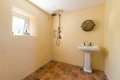 Hillsmore Cottage Dog Friendly