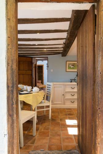 Hillsmore Cottage Dog Friendly