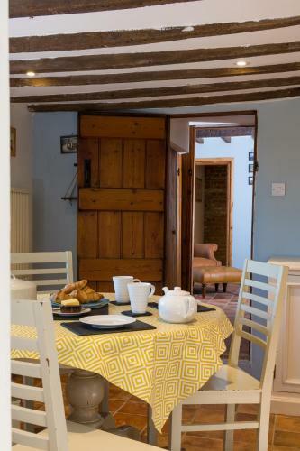 Hillsmore Cottage Dog Friendly
