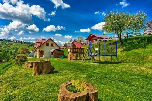 Lodge Domki Z Kominkiem