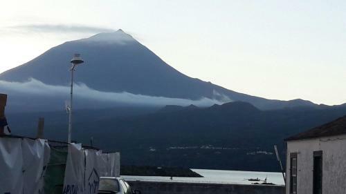 Azores Hibiscus House - Mountain And Sea