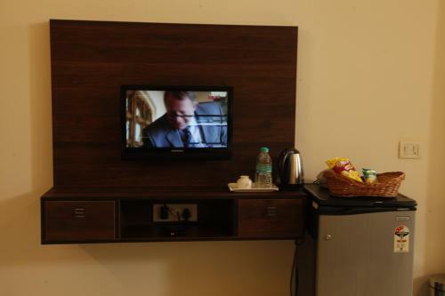Hotel Platinum Arrow Hub