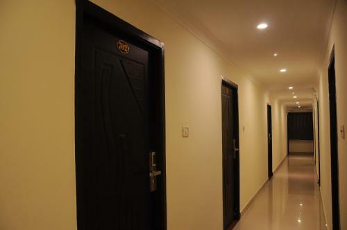 Hotel Platinum Arrow Hub