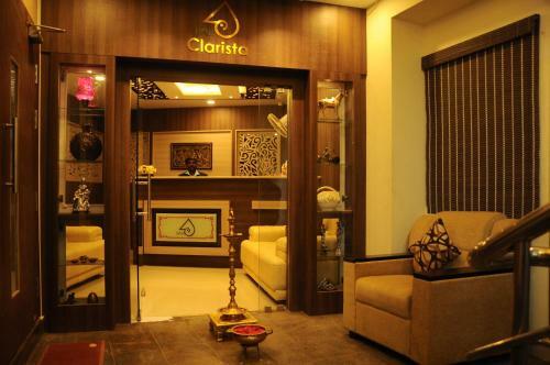 Hotel Platinum Arrow Hub