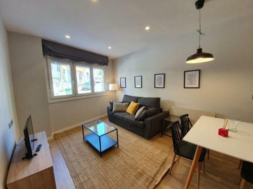 Apartamentos Turisticos A Ribeira