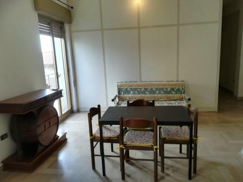 Confortevole Appartamento In Centro Con Terrazza Vista Mare