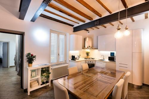 Bed & Breakfast Rooms Old Port Genova
