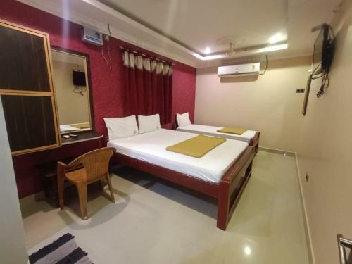 Hotel Rr Residency