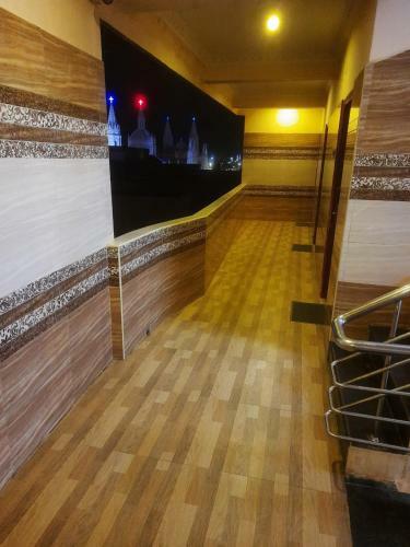 Hotel Rr Residency