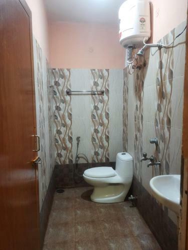 Hotel Rr Residency