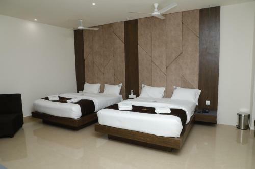 Posada Fabhotel Senthur Inn