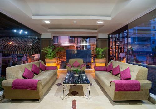 Hotel D' Agneedeep