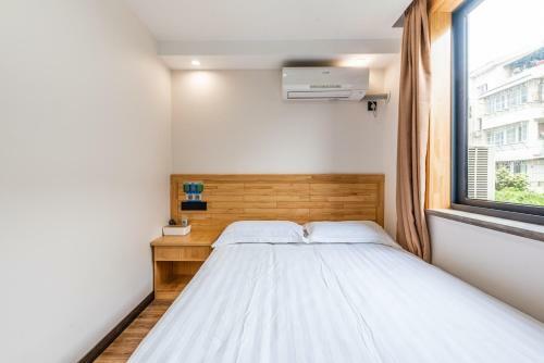 Cihang Chan Apartment