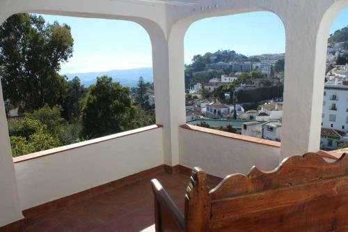 Stunning House With Private Pool And Amazing Views