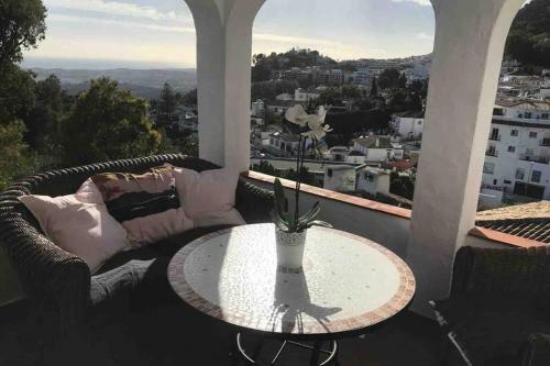 Stunning House With Private Pool And Amazing Views