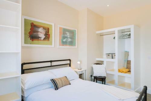 Waverley House Apartments