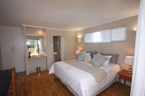 Hostal Tri-angle B&B And Guesthouse