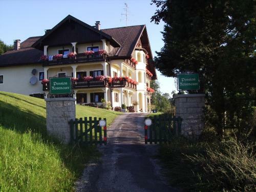 Hostal Pension Rosenauer