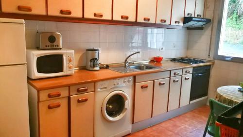 Apartamento R�as Baixas - 1a L�nea Playa Rax�