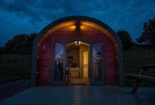 Lodge Hidden Wood Glamping And The Hideaway Cabin
