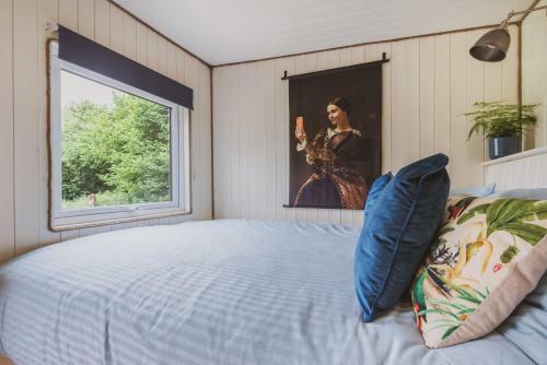 Lodge Hidden Wood Glamping And The Hideaway Cabin